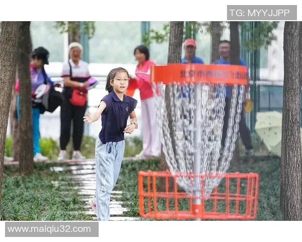 运动张静独家分享飞盘技巧与心得让你轻松掌握这项新兴运动的魅力